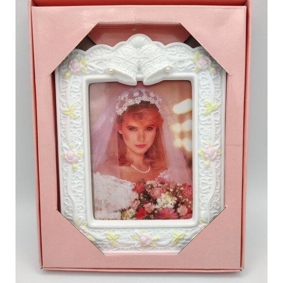 Wedding Day Photo Frame 3.5x5 Bride Picture White Ceramic Bells Flowers 1989 - Picture 2 of 14